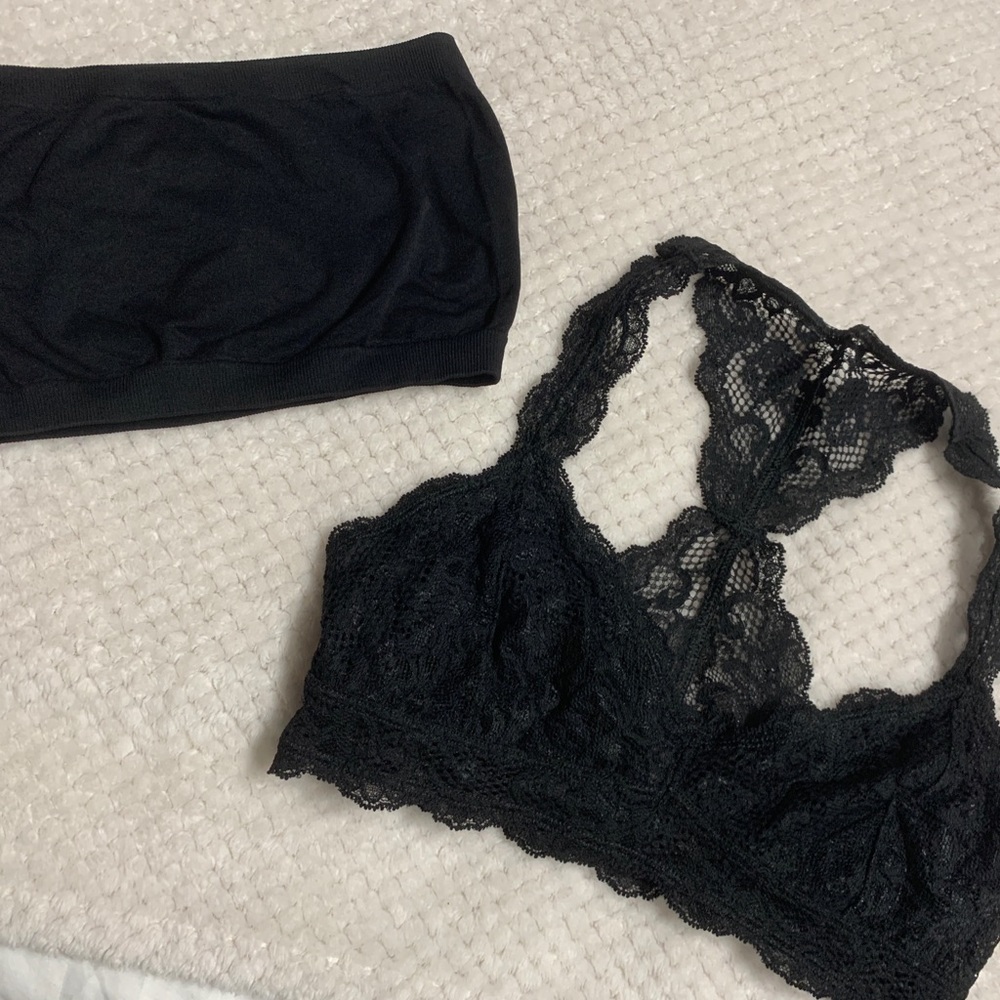 Women’s lace bralette & strapless included